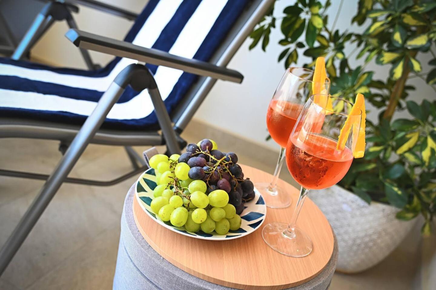 Fl 2 Ta'Lonza Luxury With Hot Tub By Homely Mellieħa Buitenkant foto