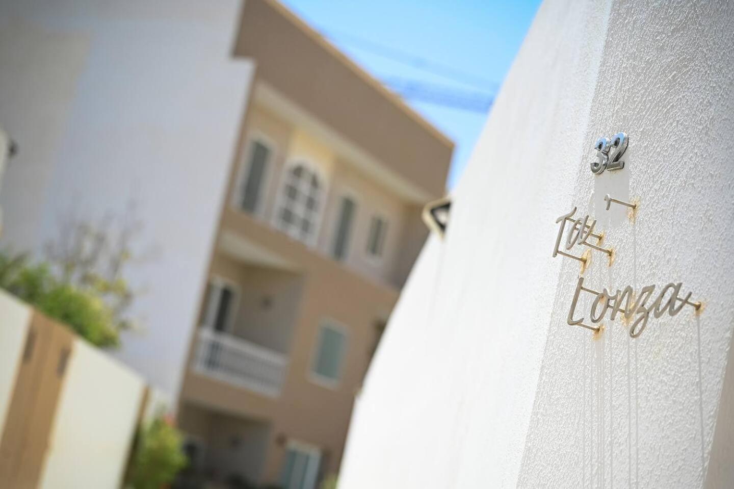 Fl 2 Ta'Lonza Luxury With Hot Tub By Homely Mellieħa Buitenkant foto