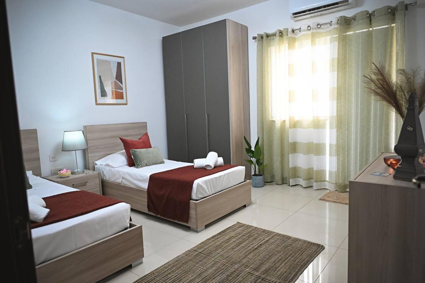 Fl 2 Ta'Lonza Luxury With Hot Tub By Homely Mellieħa Buitenkant foto