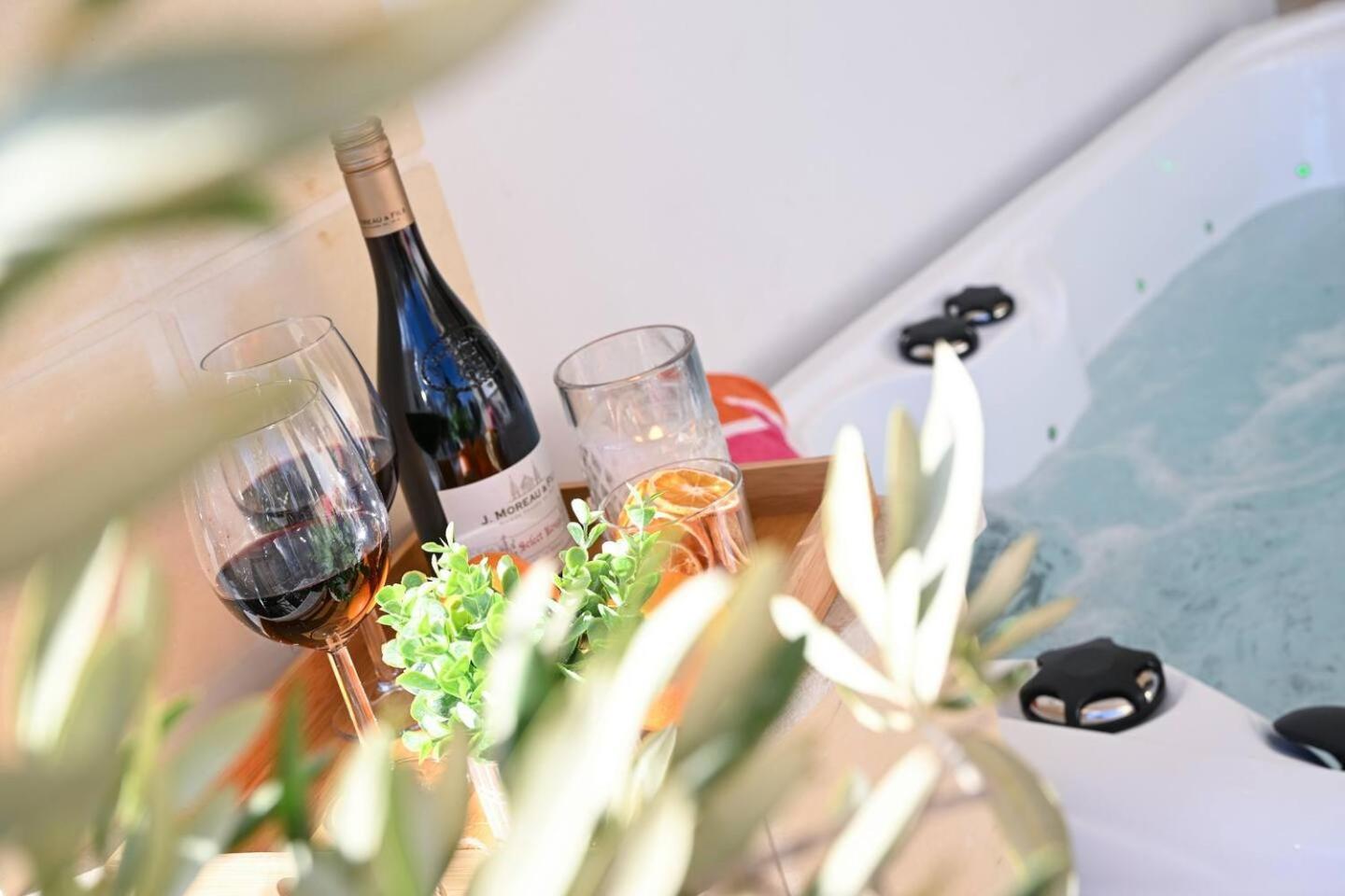 Fl 2 Ta'Lonza Luxury With Hot Tub By Homely Mellieħa Buitenkant foto